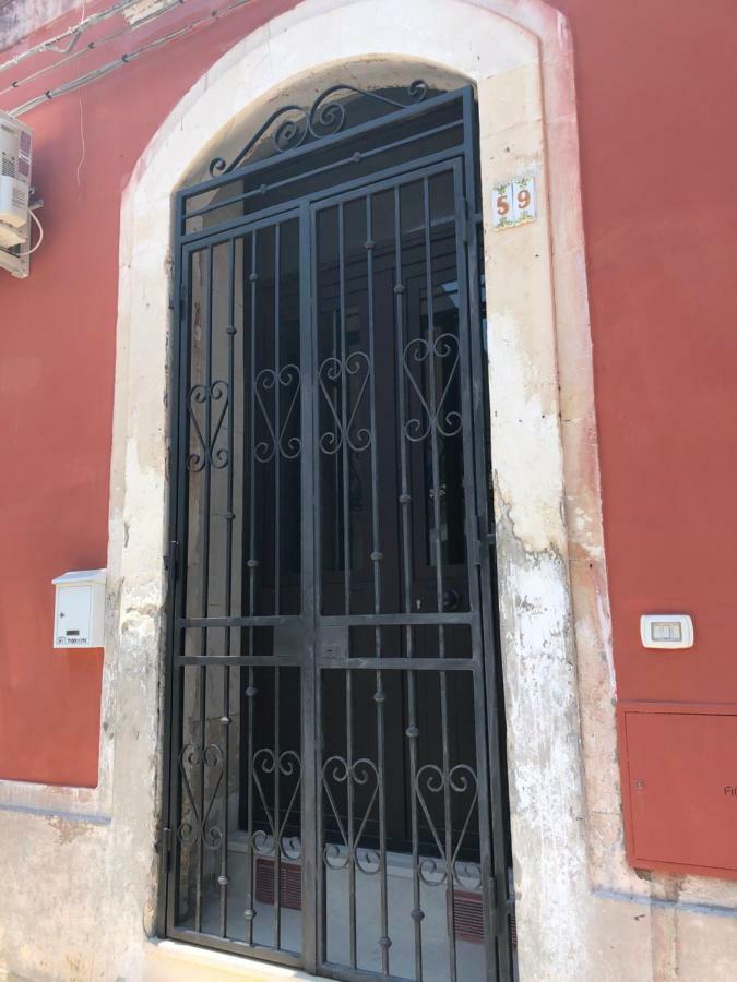 Villa La Casa Di Auri Syrakus Exterior foto